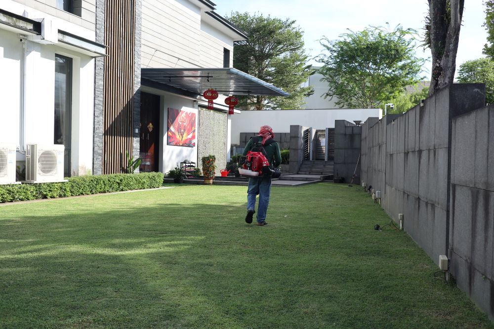 Private Residential Landscape Maintenance 